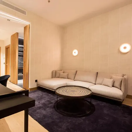 Zenit Convento San Martin سان سيباستيان