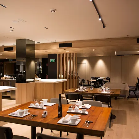 Zenit Convento San Martin سان سيباستيان