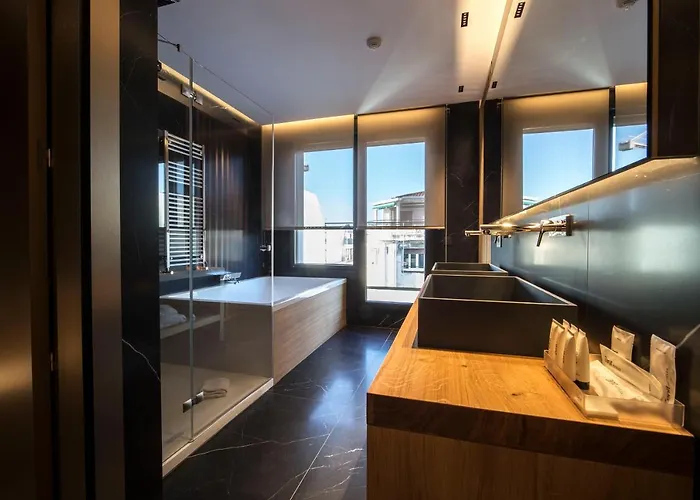 Отель Zenit Convento San Martin Сан-Себастьян