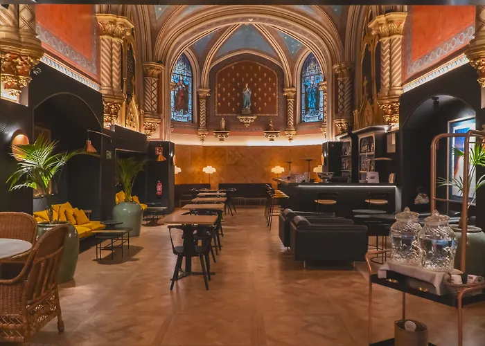 فندق Zenit Convento San Martin سان سيباستيان